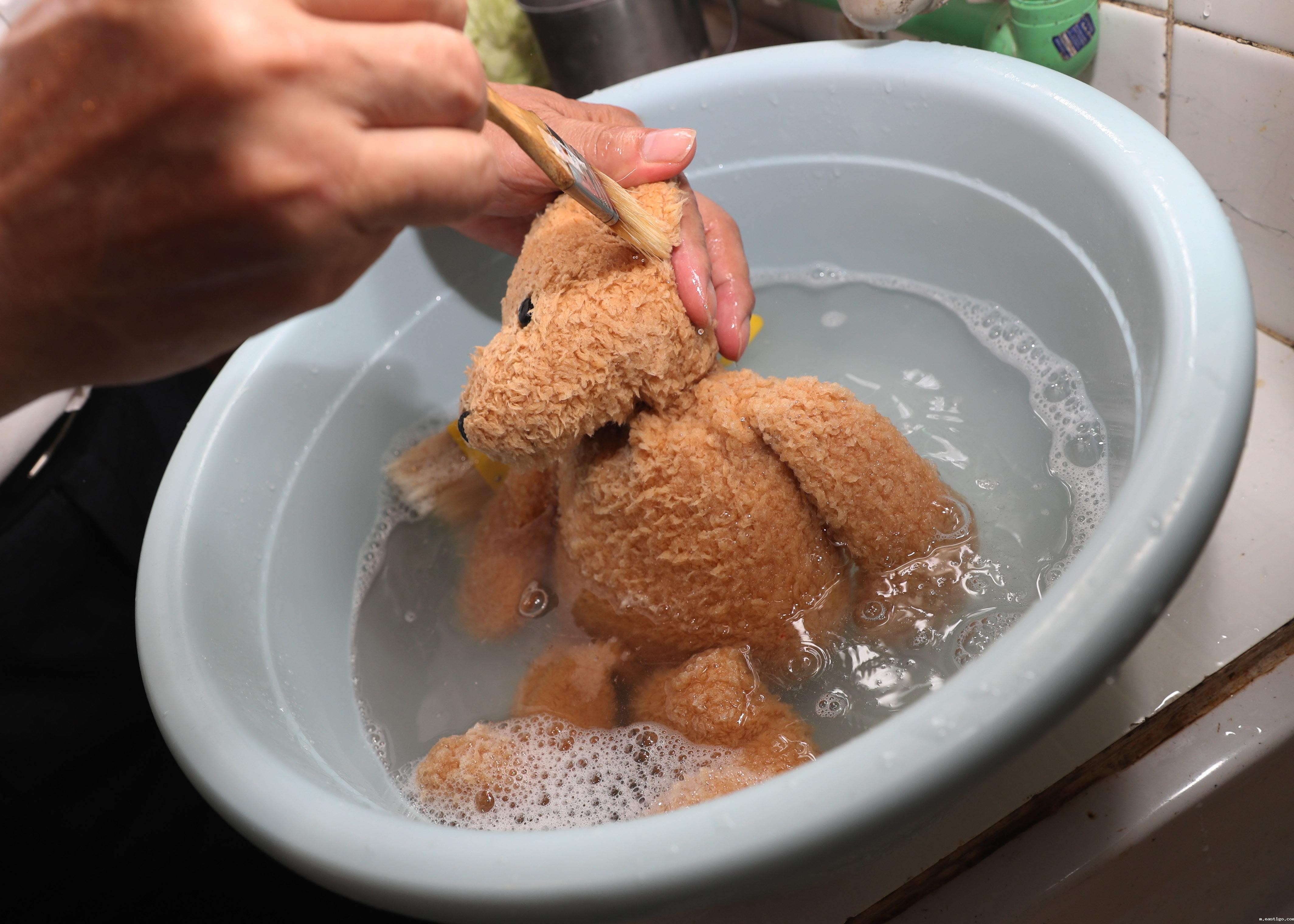 下雨天,记得保持星空彩票贴吧干燥